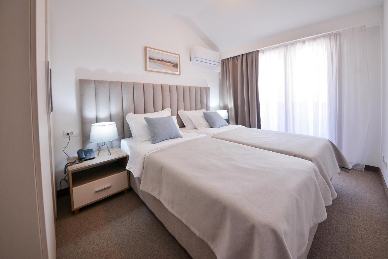 Magnolia Place Tivat Exterior foto